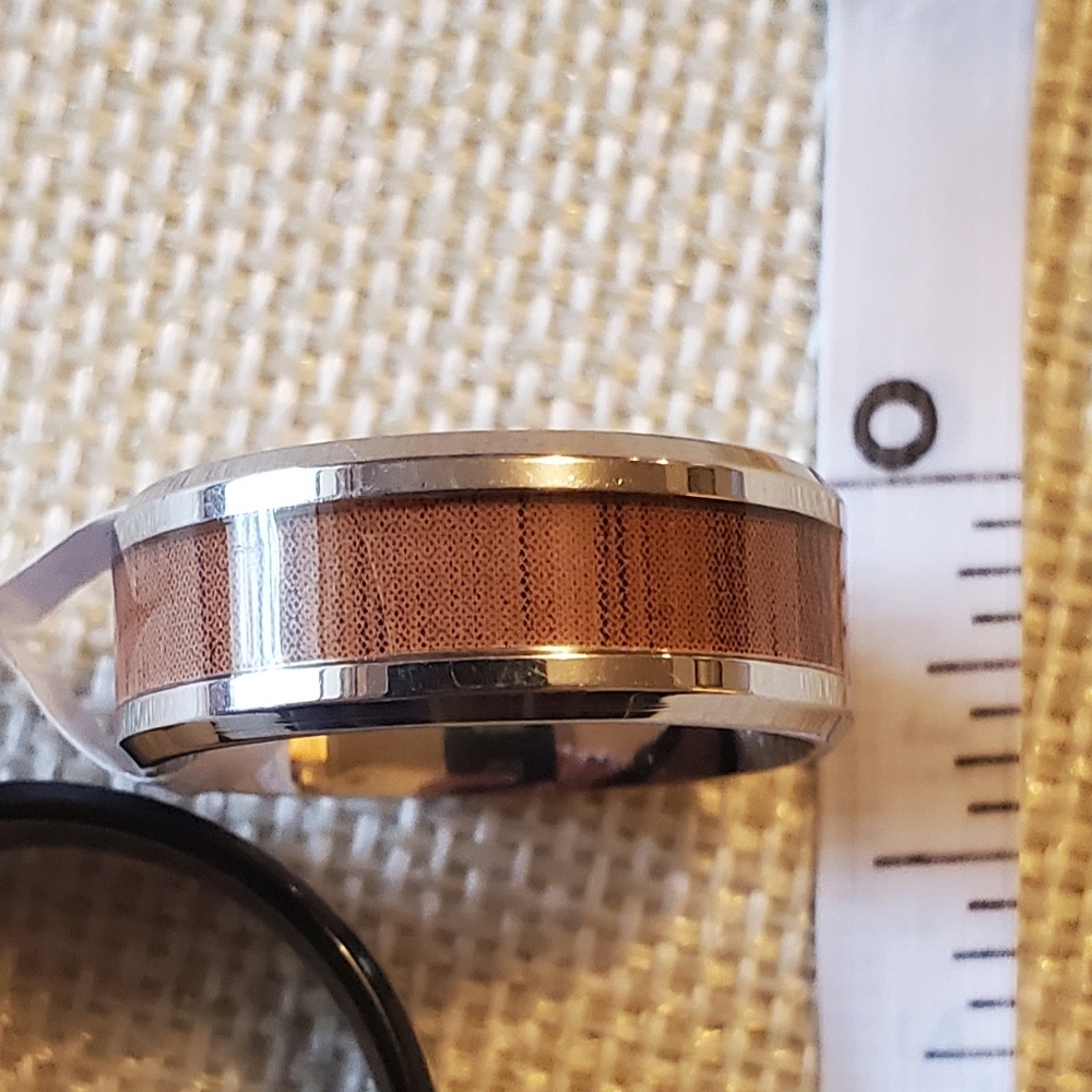 SILVER with Wood Grain Ring!!!